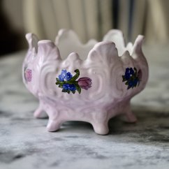 Dekorační mísa na nožkách 13 x 10 cm