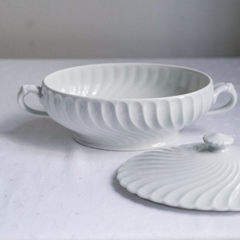 Porcelánová terina s víkem 32x17 cm Haviland - France
