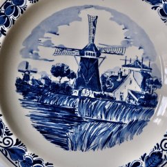 Závěsný talíř Delft 24 cm