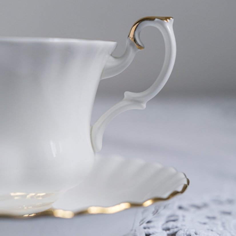 Šálek s podšálkem Royal Albert 200ml - Fine Bone China