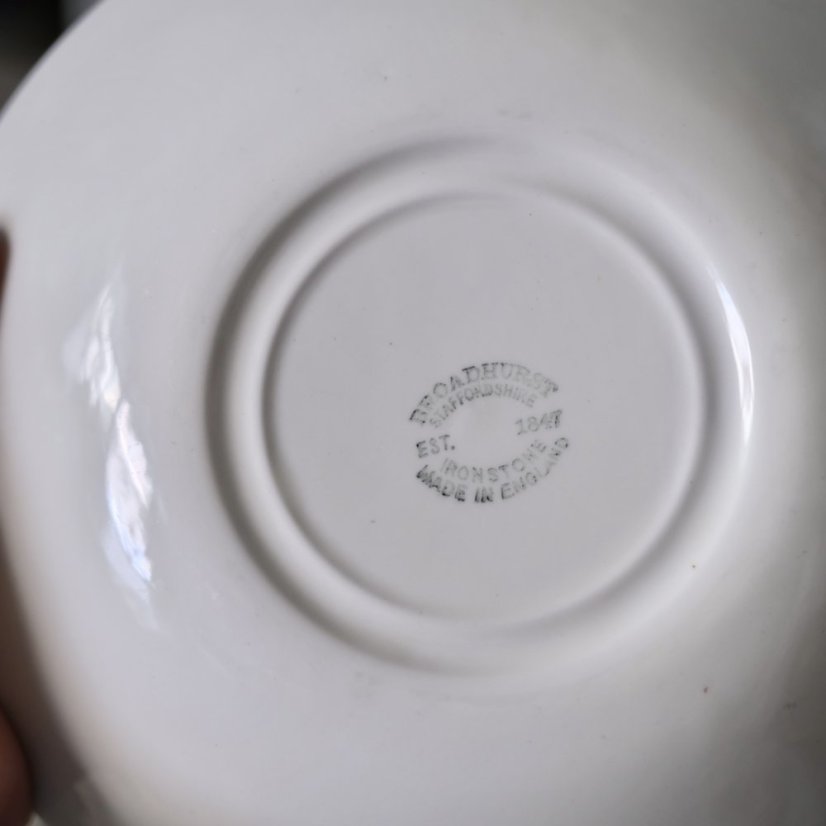 Hluboký tálíř 20 cm Broadhurst Staffordshire England