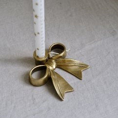 Kovový svícen mašle zlatý