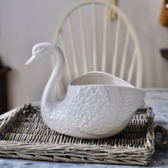 Keramický větší květináč labutě 30 cm