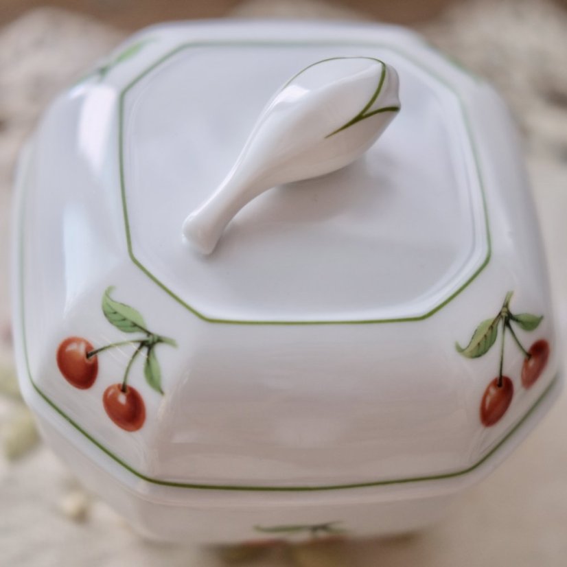 Cukřenka /porcelánová dóza 10 x 10 cm Villeroy & Boch Heinrich Cherry