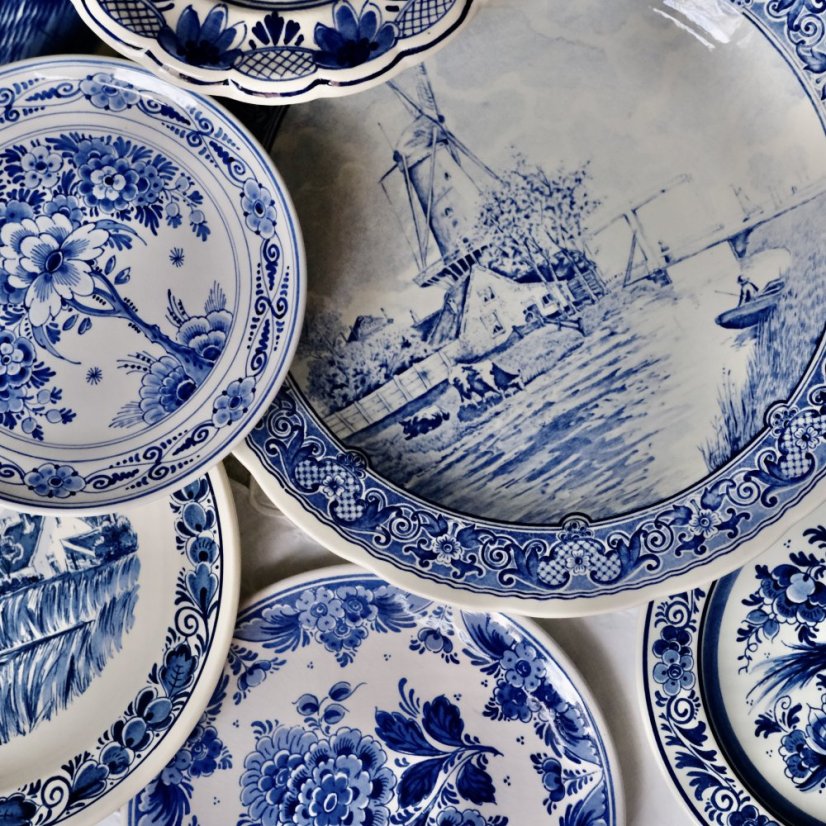 Závěsný talíř Delft 24 cm