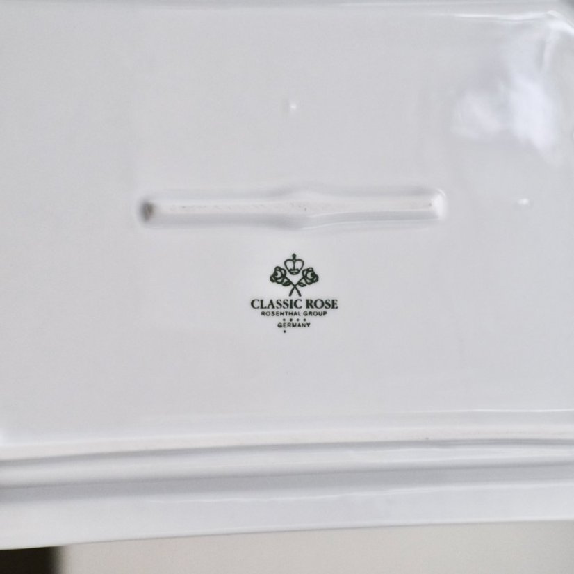 Porcelánový tácek Classic Rose Rosenthal 27.5x16.5 cm