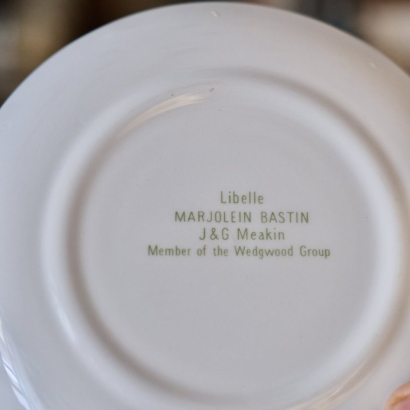 Šálek s podšálkem J&G Meakin Wedgwood motýlek 150 ml